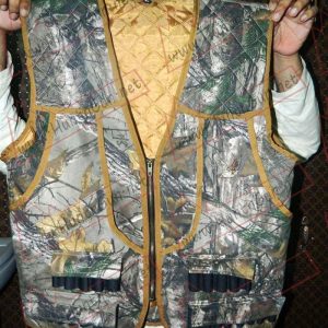 Camo Cotton Hunting Vest. (XPT-25023 )